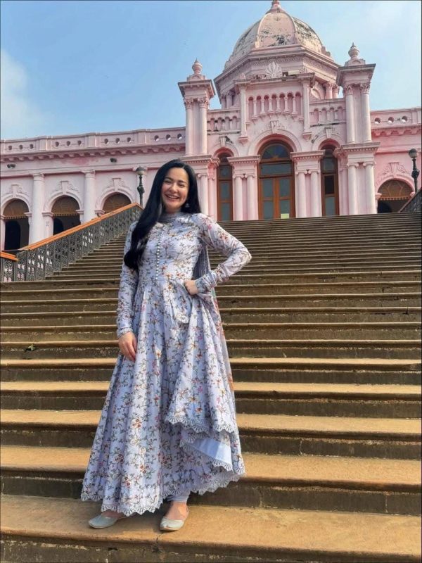 hania amir inspired digital print three piece